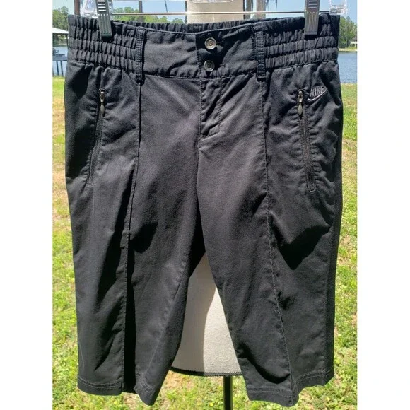 Nike Shorts Womens Small Black Sportswear Chino Bermuda Hiking Outdoors Cotton - Picture 1 of 15